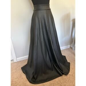 Agnes & Dora Pebbled Faux Leather Ball Skirt Sz Small